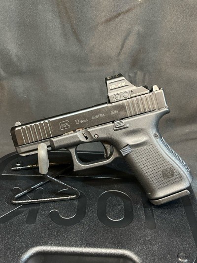 GLOCK 19 GEN 5 9MM LUGER (9x19 PARA) - Image 3 of 8