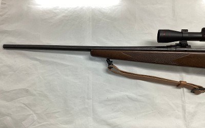SAVAGE ARMS 110 CLASSIC .270 WIN - Image 8 of 9