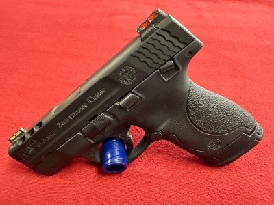 SMITH & WESSON M&p 40 shield Performance center .40 - Image 5 of 7