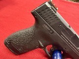 SMITH & WESSON M&p 40 shield Performance center .40 - Image 3 of 7