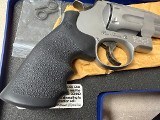 SMITH & WESSON 627 PRO PERFORMANCE .357 MAG - Image 3 of 9