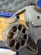 SMITH & WESSON 627 PRO PERFORMANCE .357 MAG - Image 9 of 9