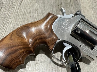 SMITH & WESSON 66-1 pinned barrel recessed cylinder .357 MAG - Image 8 of 16