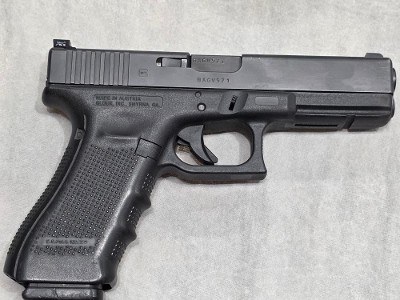 GLOCK 17 GEN 4 9MM LUGER (9x19 PARA) - Image 3 of 6