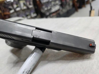GLOCK 17 GEN 4 9MM LUGER (9x19 PARA) - Image 6 of 6