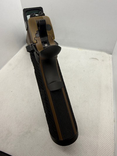 SIG SAUER 1911 X .45 ACP - Image 3 of 12