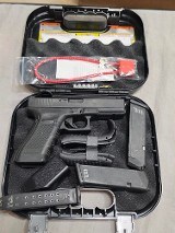 GLOCK 17 GEN 4 9MM LUGER (9x19 PARA) - Image 1 of 6