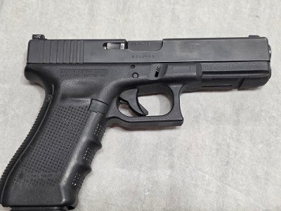 GLOCK 17 GEN 4 9MM LUGER (9x19 PARA) - Image 5 of 6