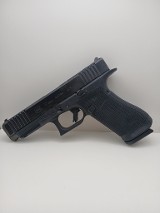 GLOCK G17 GEN 69MM LUGER (9x19 PARA) - Image 1 of 8