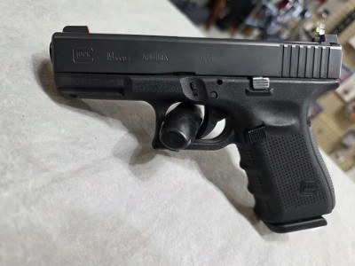 GLOCK 19 BLUE LABEL 9MM LUGER (9x19 PARA) - Image 2 of 6
