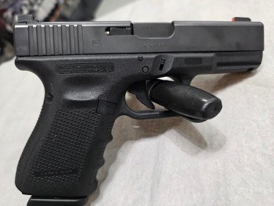 GLOCK 19 BLUE LABEL 9MM LUGER (9x19 PARA) - Image 3 of 6