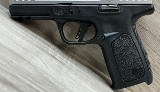 SMITH & WESSON SD9 2.0 9MM LUGER (9x19 PARA) - Image 3 of 11