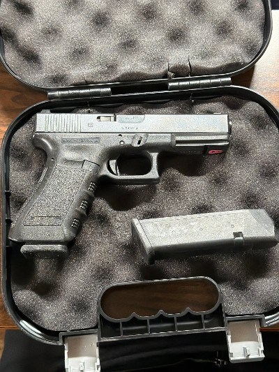 GLOCK G22 GEN 3.40 S&W - Image 1 of 6