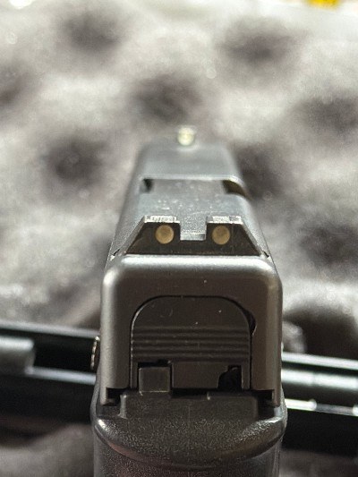 GLOCK G22 GEN 3.40 S&W - Image 3 of 6