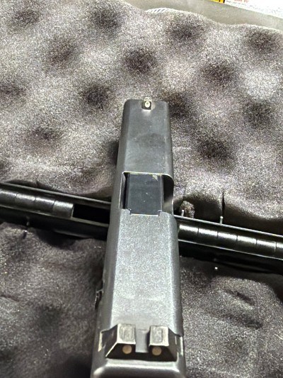 GLOCK G22 GEN 3.40 S&W - Image 4 of 6