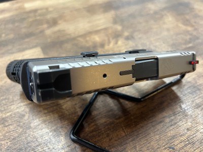 SPRINGFIELD ARMORY XDM-9 COMPACT 3.8 9MM LUGER (9x19 PARA) - Image 4 of 7