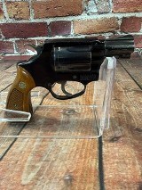 SMITH & WESSON 37 no dash airweight .38 SPL - Image 1 of 7