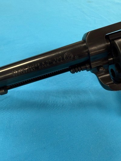 RUGER NEW MODEL BLACKHAWK .357 MAG - Image 3 of 11