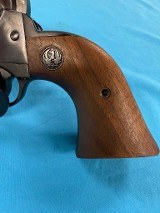 RUGER NEW MODEL BLACKHAWK .357 MAG - Image 5 of 11