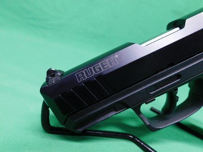 RUGER SR22 .22 LR - Image 4 of 7