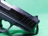 RUGER SR22 .22 LR - Image 5 of 7
