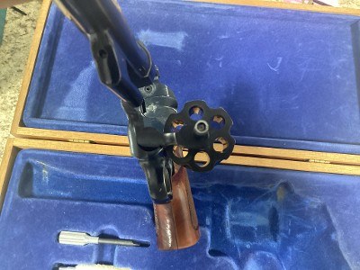 SMITH & WESSON 27-2 .38 SPECIAL/.357 MAGNUM - Image 19 of 25