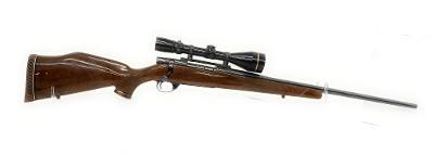 WEATHERBY Vanguard7MM REM MAG - Image 1 of 15