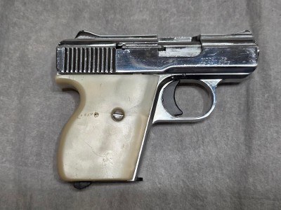 LORCIN ENGINEERING CO L-25 25 Auto - Image 2 of 2
