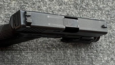 GLOCK G23 V .40 S&W - Image 8 of 10