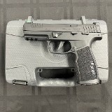 SIG SAUER P322 .22 LR - Image 2 of 5