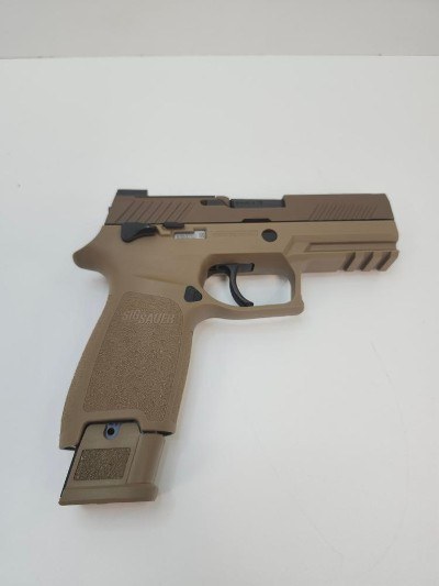 SIG SAUER P320 M18 9MM LUGER (9x19 PARA) - Image 2 of 12