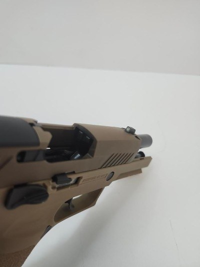 SIG SAUER P320 M18 9MM LUGER (9x19 PARA) - Image 3 of 12