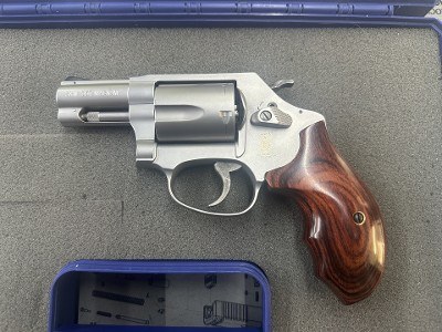 SMITH & WESSON 60 LS LADYSMITH .357 MAG - Image 2 of 2