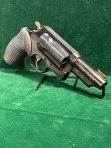 TAURUS JUDGE.45 LC/.410 GA - Image 1 of 2