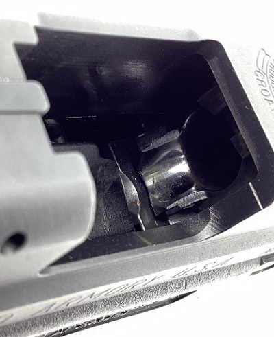 SPRINGFIELD ARMORY XD-40 SUB COMPACT .40 S&W - Image 8 of 9