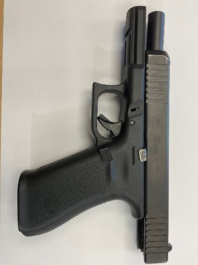 GLOCK G22 GEN5 .40 CALIBER - Image 4 of 7
