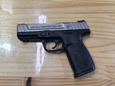 SMITH & WESSON SD9 VE 9MM LUGER (9x19 PARA)