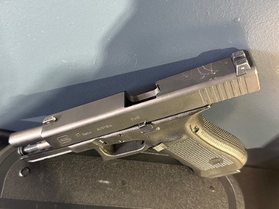 GLOCK 17 GEN 4 9MM LUGER (9x19 PARA) - Image 3 of 5