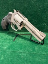 CHARTER ARMS Target Pitbull 9MM LUGER (9x19 PARA) - Image 2 of 2