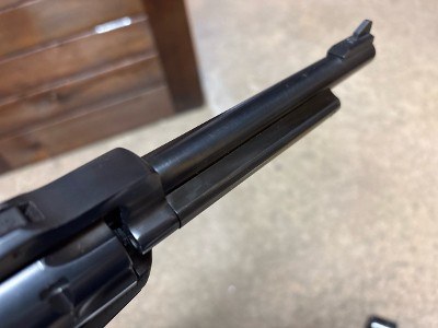 RUGER SINGLE-SIX CONVERTIBLE 22LR - 22 MAG - Image 7 of 7