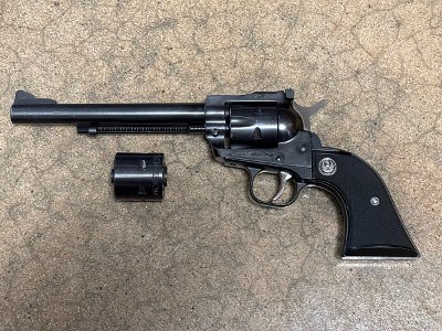 RUGER SINGLE-SIX CONVERTIBLE 22LR - 22 MAG - Image 1 of 7
