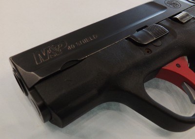 SMITH & WESSON M&P40 SHIELD .40 S&W - Image 12 of 12