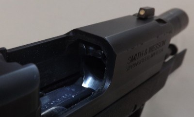 SMITH & WESSON M&P40 SHIELD .40 S&W - Image 5 of 12