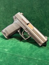 HECKLER & KOCH USP-45 .45 ACP - Image 2 of 2