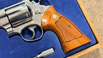 SMITH & WESSON 29-2 .44 MAGNUM - Image 3 of 12