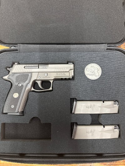 SIG SAUER P229 LEGION .40 S&W - Image 1 of 8