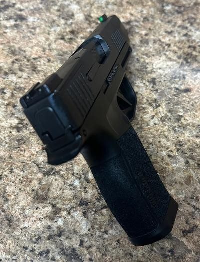 SIG SAUER P365XL 9MM LUGER (9x19 PARA) - Image 3 of 5