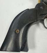 HERITAGE ARMS ROUGH RIDER .22 LR - Image 2 of 15