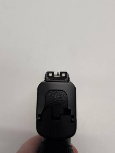 SMITH & WESSON M&P9 SHIELD 9MM LUGER (9x19 PARA) - Image 11 of 12