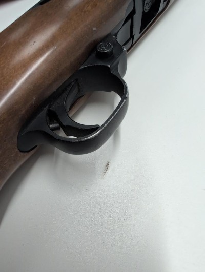 RUGER 10/22 .22 LR - Image 8 of 12
